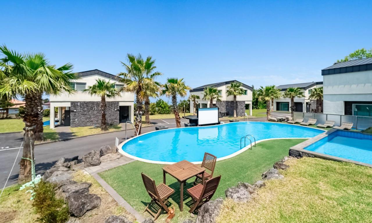 Pool And Villa Sorang Jeju Buitenkant foto